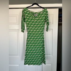 Diane Von Furstenberg 100% Silk Dress Retro Green Pattern